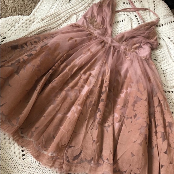 Formal Velvet floral dress - Picture 2 of 5